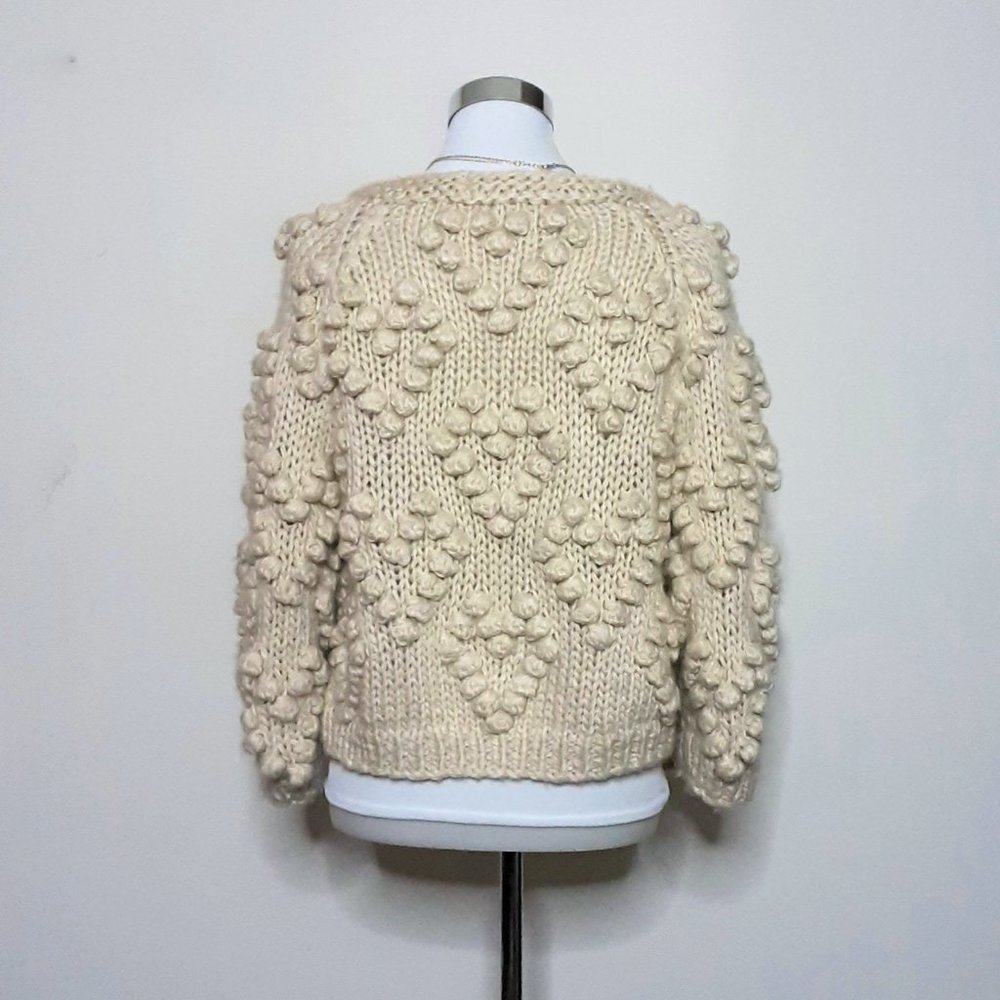 Chic Wish Cashmere / Wool Blend Chunky Beige Cardigan Sweater Size Small - Picture 5 of 8